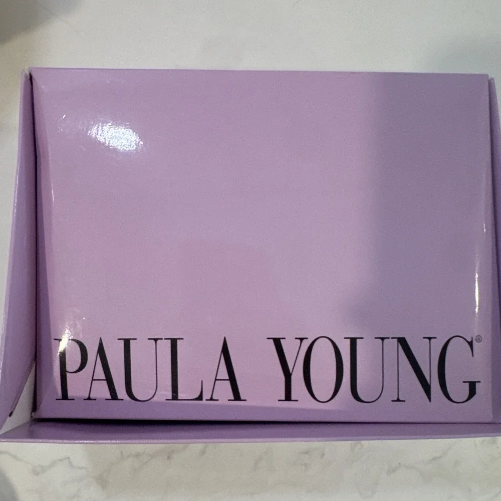 Paula Young Short Topper Wig A5042 Color 14/88A